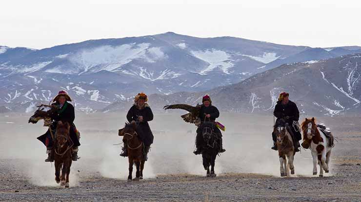 GOLDEN EAGLE FESTIVAL TOUR