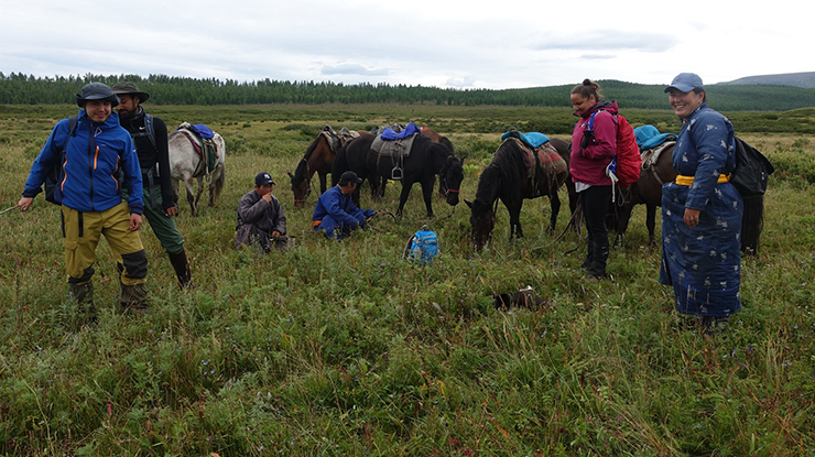 HORSE RIDE TO TSAATAN & TREK TO KHUVSGUL LAKE