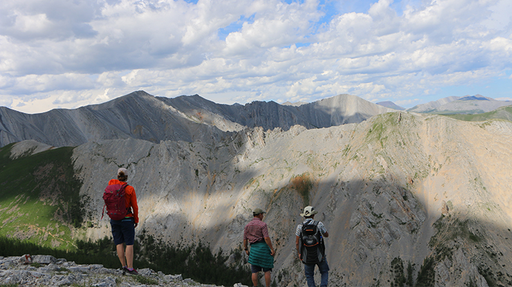 HORSE RIDE TO TSAATAN & TREK TO KHUVSGUL LAKE