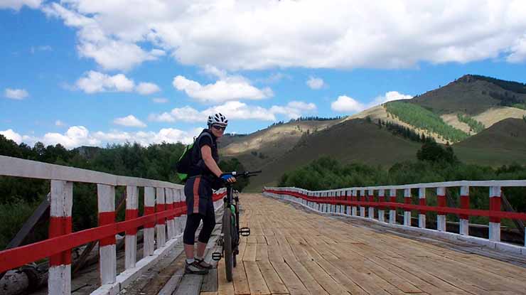 EDGE OF THE WILD CYCLING TOUR