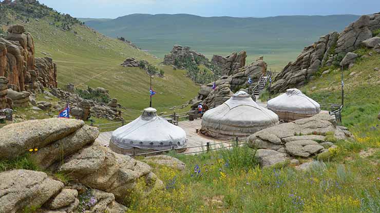 EDGE OF THE WILD CYCLING TOUR
