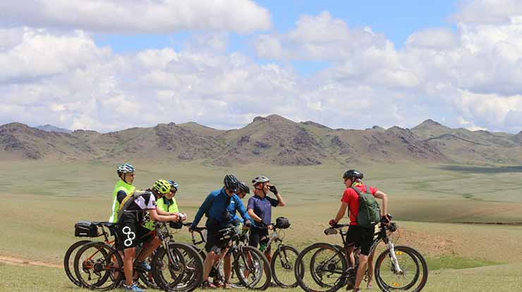 GOBI DESERT CYCLING TOUR