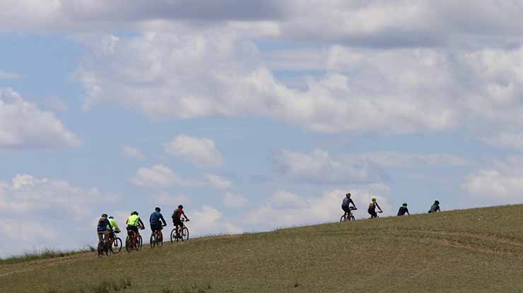 GOBI DESERT CYCLING TOUR